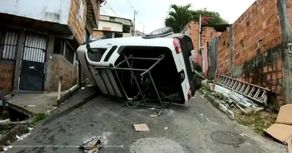 Acidente em ladeira de Salvador levanta questões sobre navegação por GPS